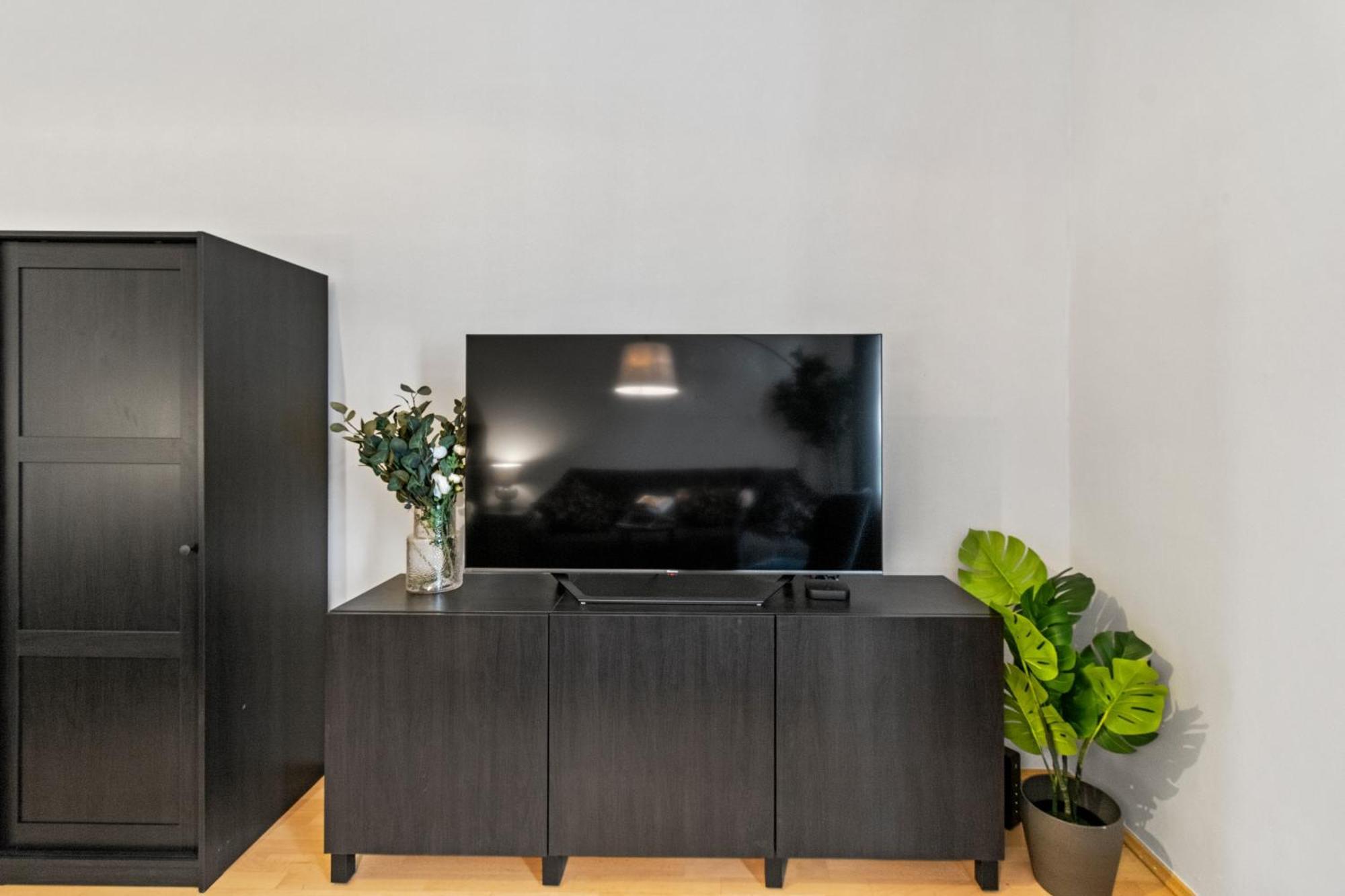 Stylish Apartment, 4 Min To U3 Zipperer Strasse Wien Eksteriør bilde