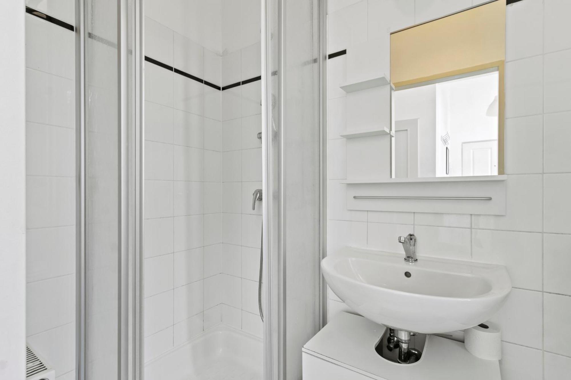 Stylish Apartment, 4 Min To U3 Zipperer Strasse Wien Eksteriør bilde