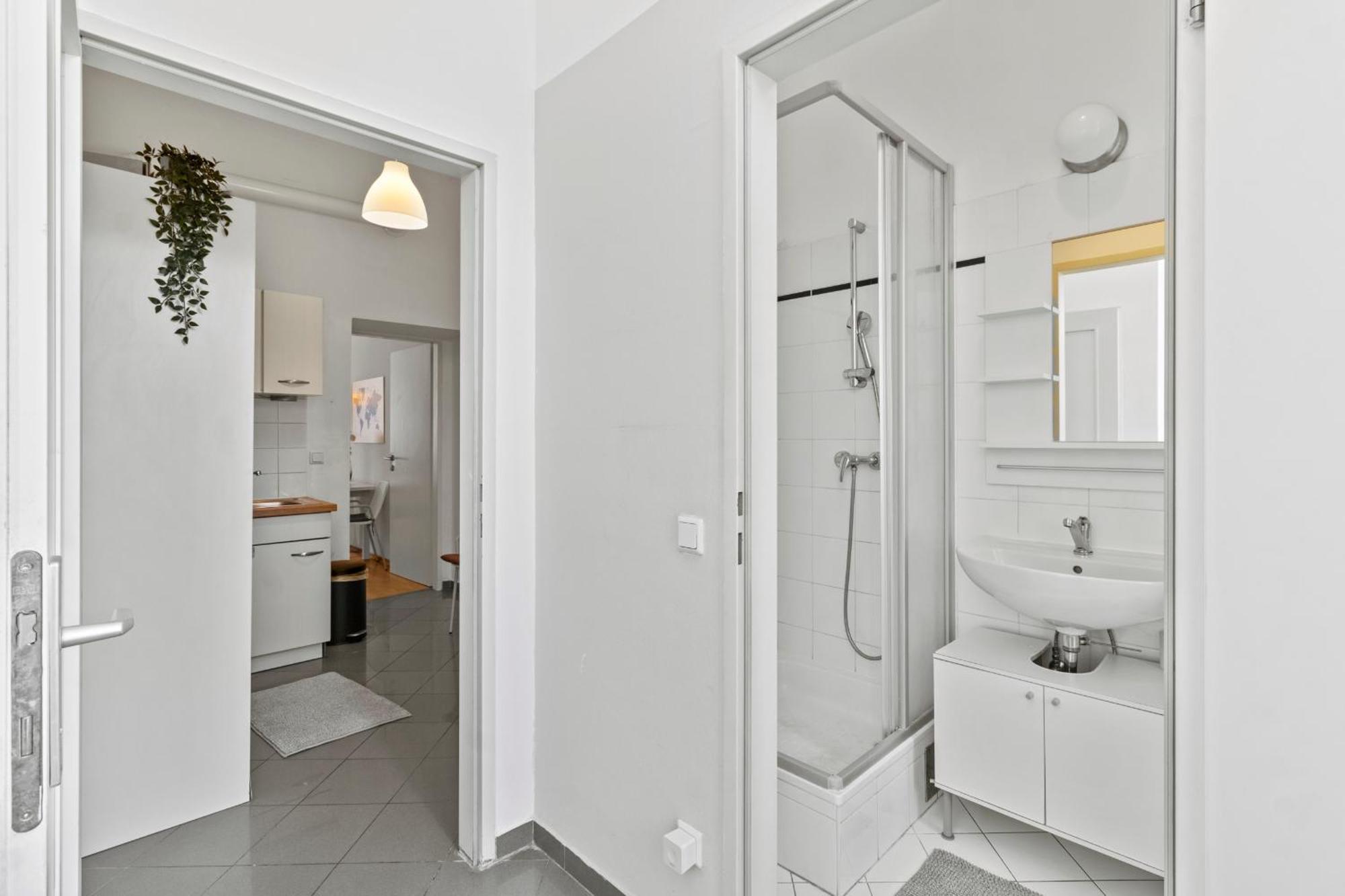 Stylish Apartment, 4 Min To U3 Zipperer Strasse Wien Eksteriør bilde